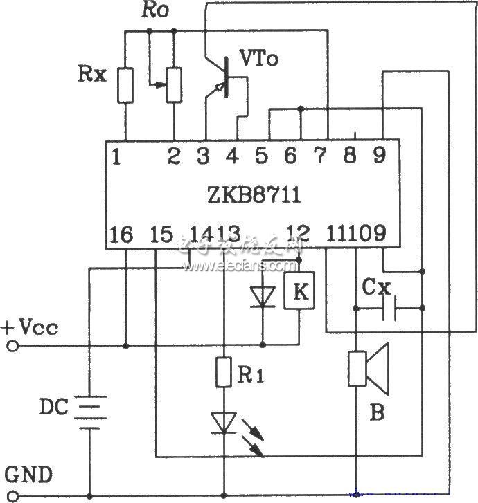 ZKB8711構成的恒溫自動控制報警電路圖