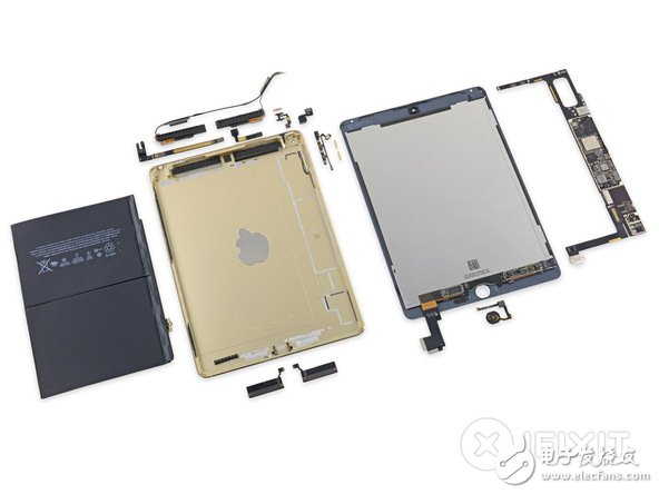 照例來張全家福。這一次，iFixit 給 iPad Air 2 打出的可維修指數為 2 分，分數越高，越容易維修，最高為 10 分。