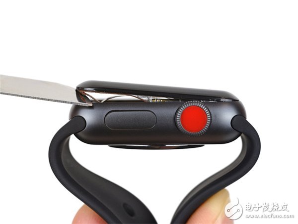 Apple Watch 3蜂窩網絡版拆解：芯片壞了不好修