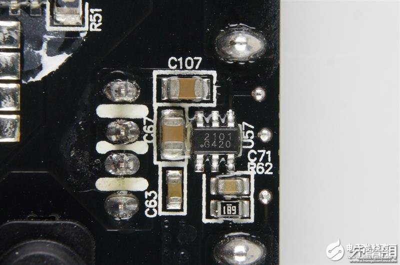 小米6口USB充電器60W快充版上手評測及拆解：首次使用南芯芯片